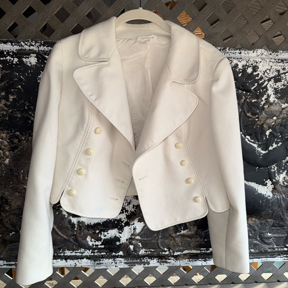 Elegant White Women's Blazer